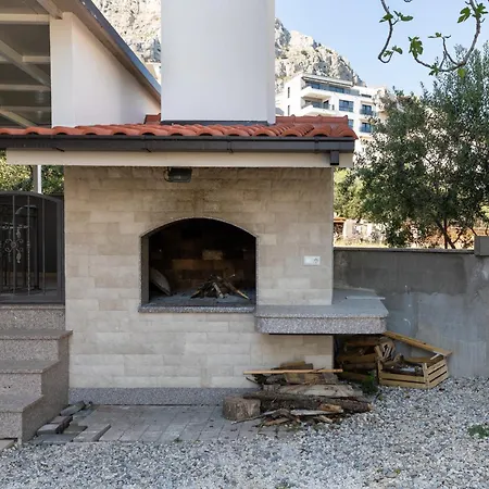 By The Sea Duce, - 5973 Apartamento Omiš
