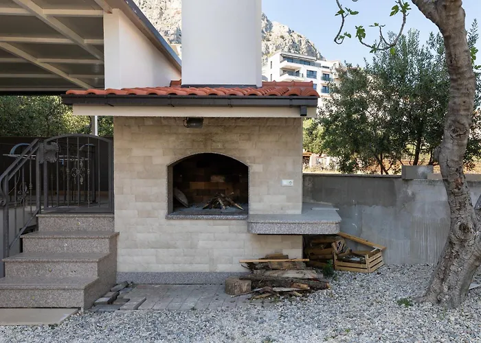 By The Sea Duce, - 5973 Apartamento Omiš