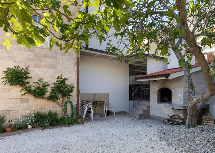 By The Sea Duce, - 5973 Apartamento Omiš